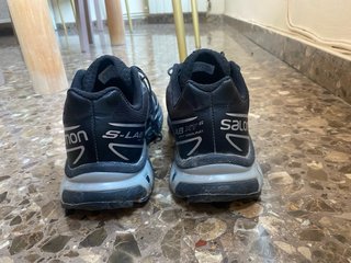 Zapatillas Salomon XT6 Haccoo Negras/Plata