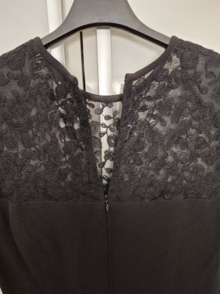 Vestido fiesta encaje negro