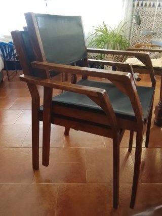 6 Sillas de Madera y Tela