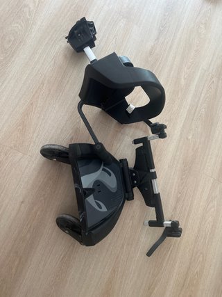 Patinete universal con asiento para carrito
