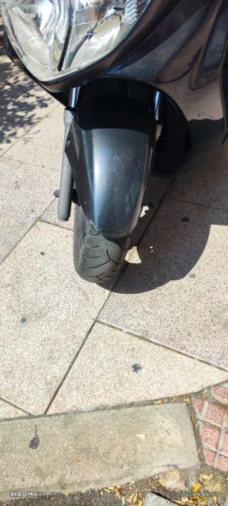 Suzuki Burgman 150 Gris 2004