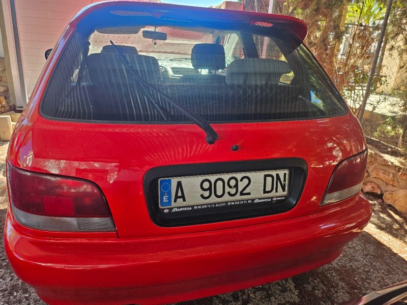 Suzuki Baleno 1998 - foto 1