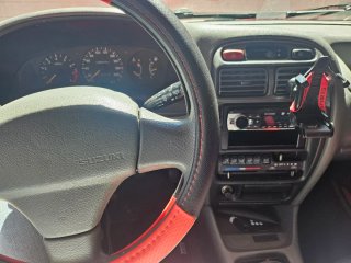 Suzuki Baleno 1998