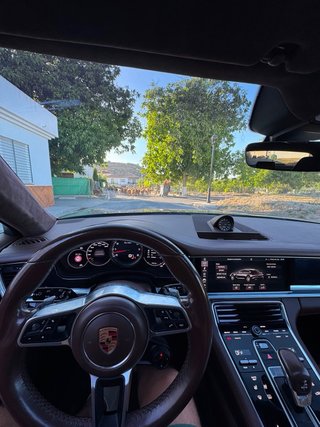 Porsche Panamera 2018