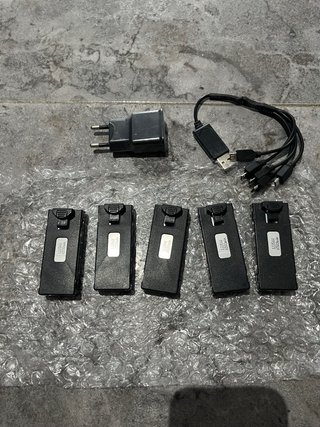 Lote 5 Baterías 6500mAh + Cargador Dron