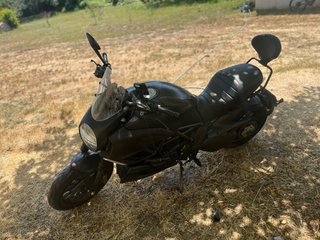 Ducati Diavel Negra