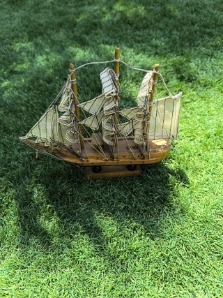 Maqueta velero artesanal