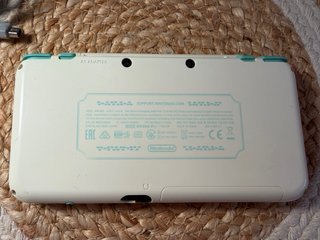 Nuovo Nintendo 2DS XL Edizione Animal Crossing