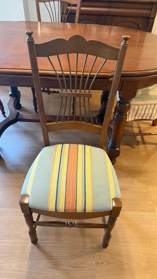 Mesa comedor madera maciza + 5 sillas