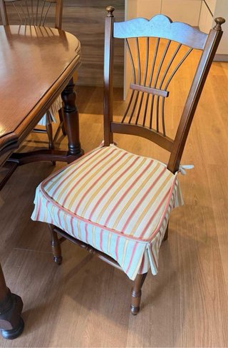Mesa comedor madera maciza + 5 sillas