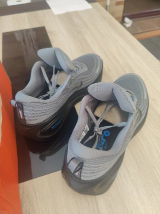 Nike Vomero Plus 46
