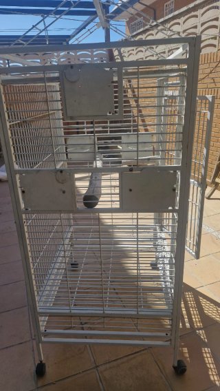Jaula grande para loros