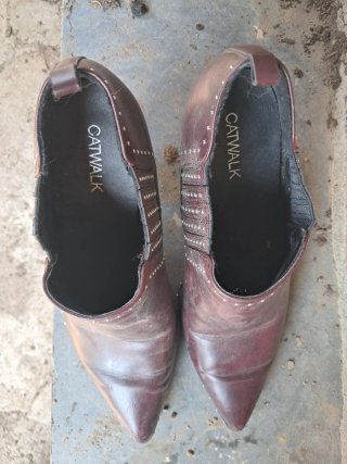 Botines de tacón marrones talla 41