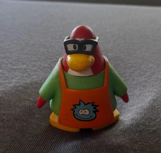 Figura Club Penguin Disney Coleccionable