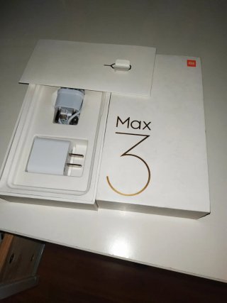 Móvil Xiaomi Mi Max 3 negro 4GB 64GB casi nuevo.