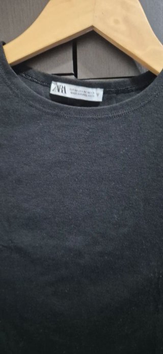 Camiseta corta Zara Negra