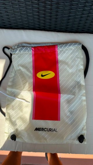 Botas de fútbol Nike Mercurial Blancas Rojas
