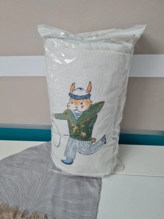 Protector cuna infantil con dibujos