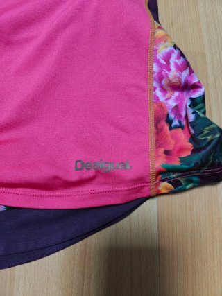 Conjunto deportivo Desigual Talla M
