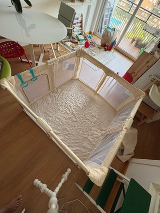 Parque infantil modular y plegable 130x130x70