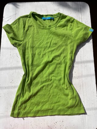 Camiseta verde talla S