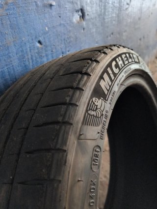 Michelin 215/45/17