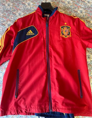 Abbigliamento sportivo Adidas Spagna