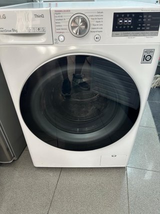 Lavadora LG ThinQ con Vapor