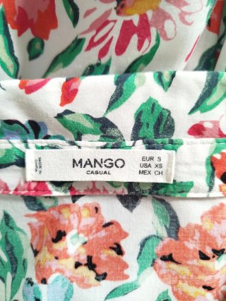 Camisa Mango floral talla S