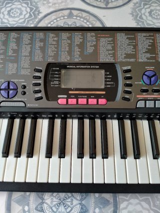 Se Vende Teclado electrónico Casio CTK-620L