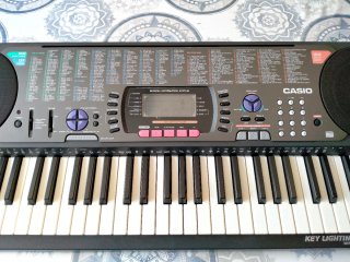 Se Vende Teclado electrónico Casio CTK-620L