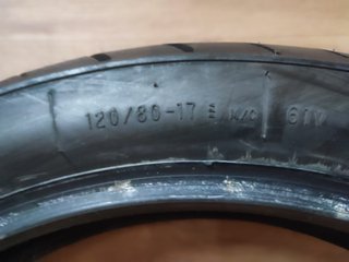 Neumático Avon Roadrider 120/80 17 Delantero