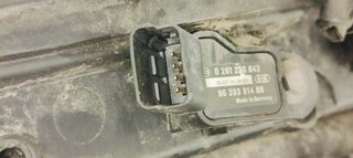 COLECTOR ADMISION CITROEN C4 BERLINA Collection 9