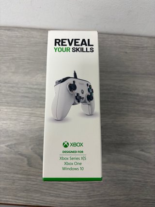 Mando Nacon XBOX Pro Compact Blanco