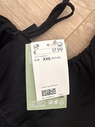Top H&M negro fruncido talla XS