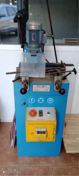 Tronzadora aluminio con bancada