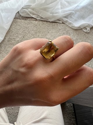 Anillo Oro 18K Piedra Amarilla 5gr