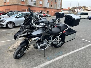 BMW R1200 GS Plata Negra modelo 2015.