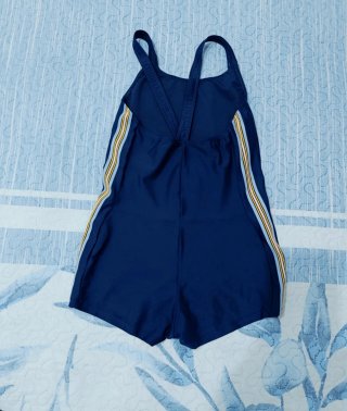 Bañador niña Nabaiji azul Talla 10años