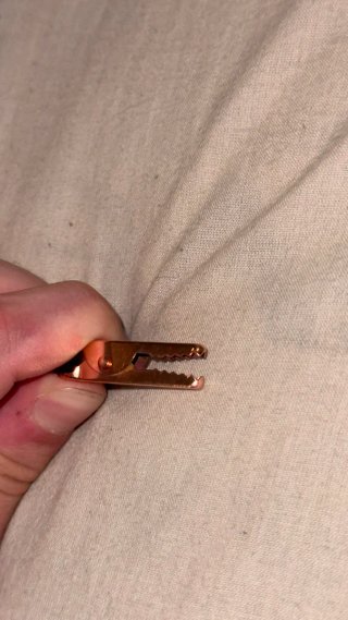 Pinza pulsera cobre y negro