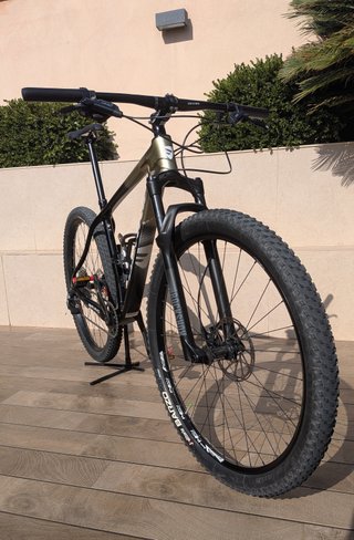 Bicicleta MTB Berria Bravo 2021