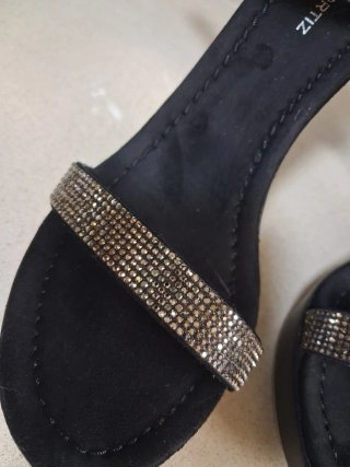 Sandalias tacón Gloria Ortiz negras
