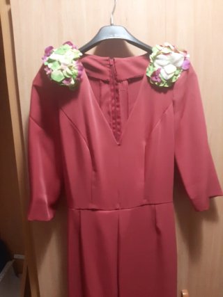 Traje largo fucia