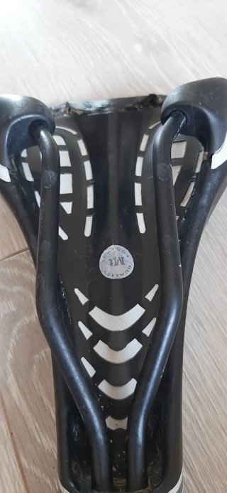 Sillín Selle Italia Negro en muy bien estado