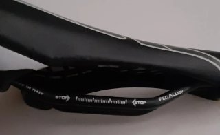 Sillín Selle Italia Negro en muy bien estado