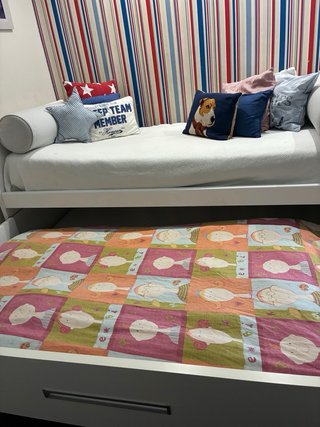 Cama nido blanca con cajones