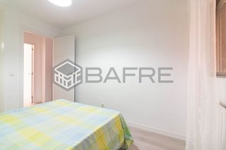 Piso en venta en San Fermín en Madrid