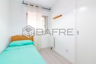 Piso en venta en San Fermín en Madrid