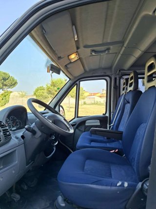 Peugeot 9 plaza HDI 229.000 km con todos los extra
