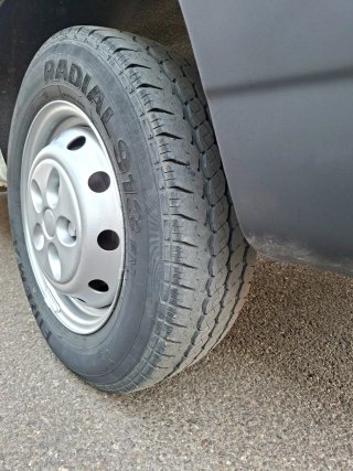 Peugeot 9 plaza HDI 229.000 km con todos los extra